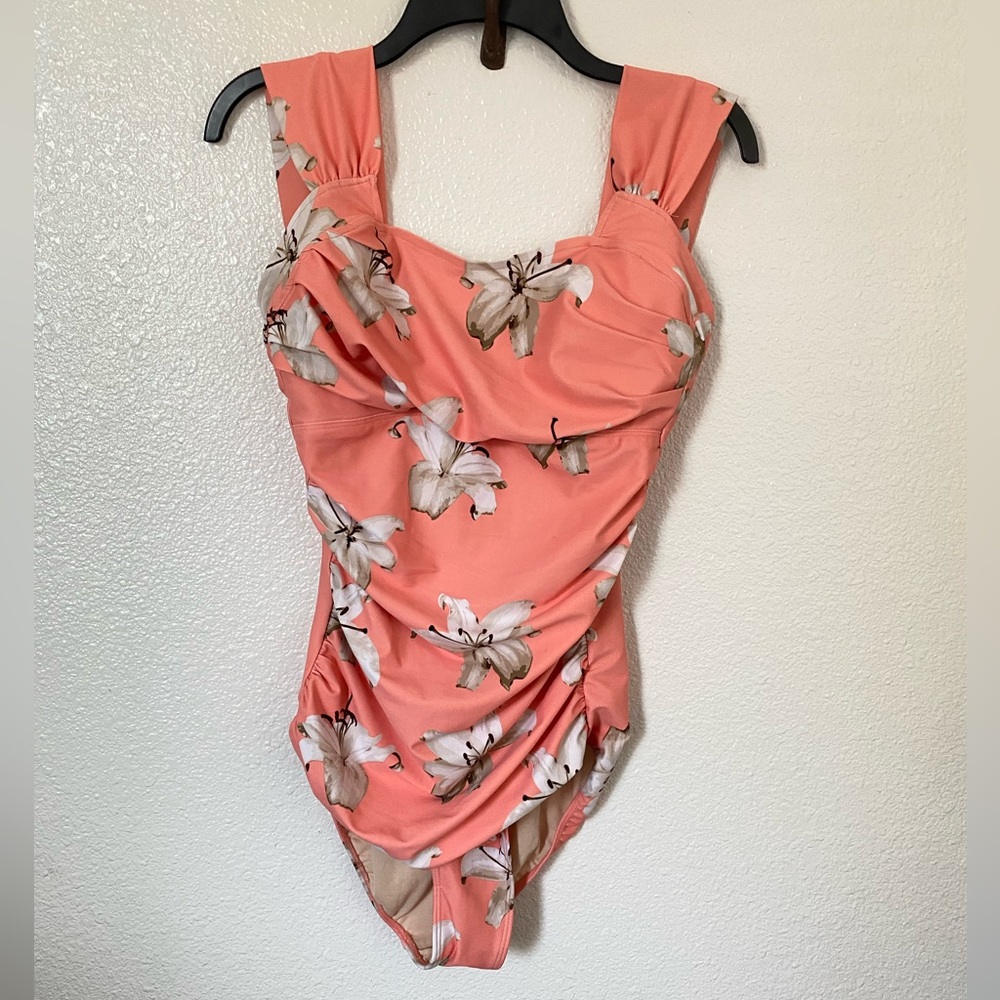ALBION 1 Piece Floral Swimsuit~ M